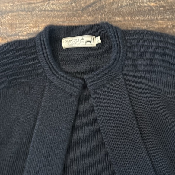 Peruvian Link Cartier Alpaca Sweater Black One Size - Picture 3 of 9